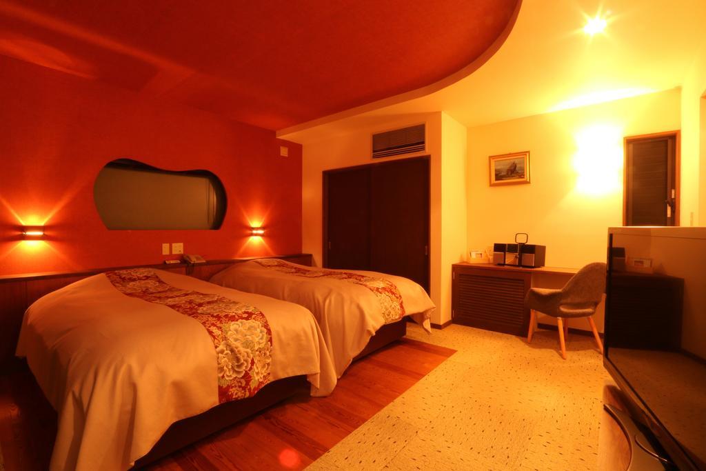 Ohbu Hotel Itō Eksteriør billede