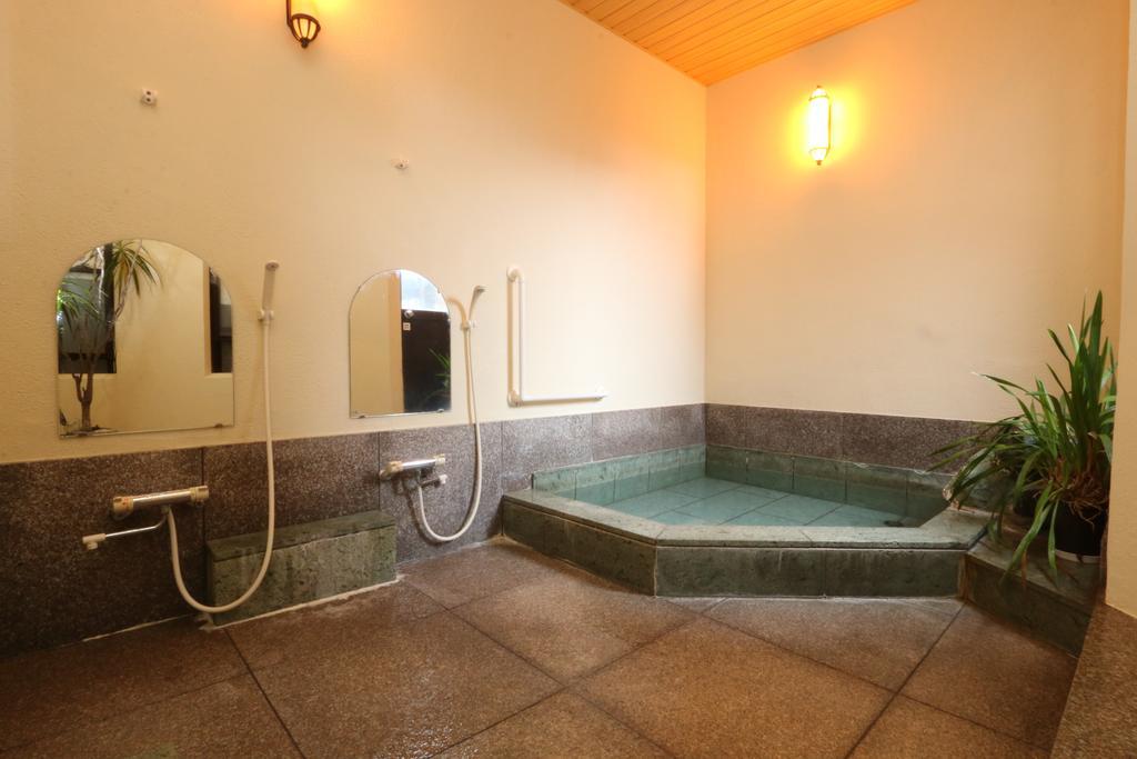 Ohbu Hotel Itō Eksteriør billede