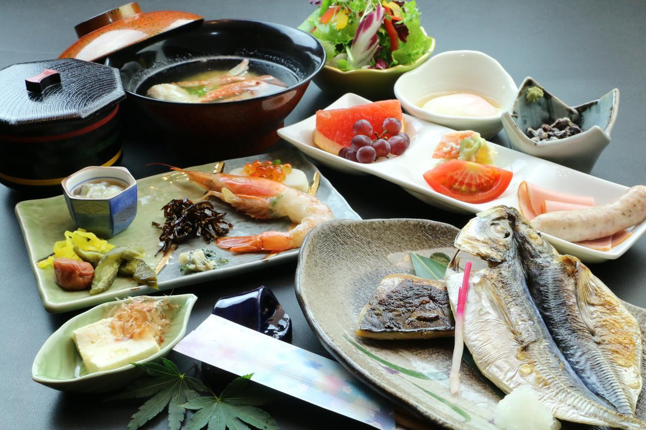 Ohbu Hotel Itō Eksteriør billede